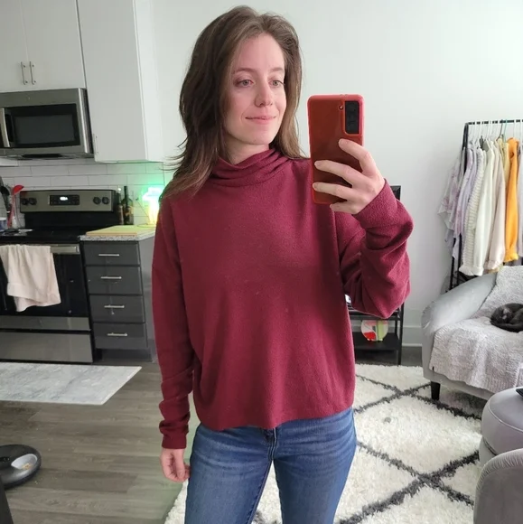 Forever 21 cowl turtleneck - Picture 3 of 4